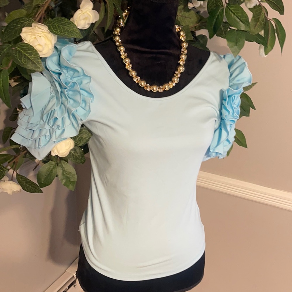 NWT LIGHT BLUE TOP